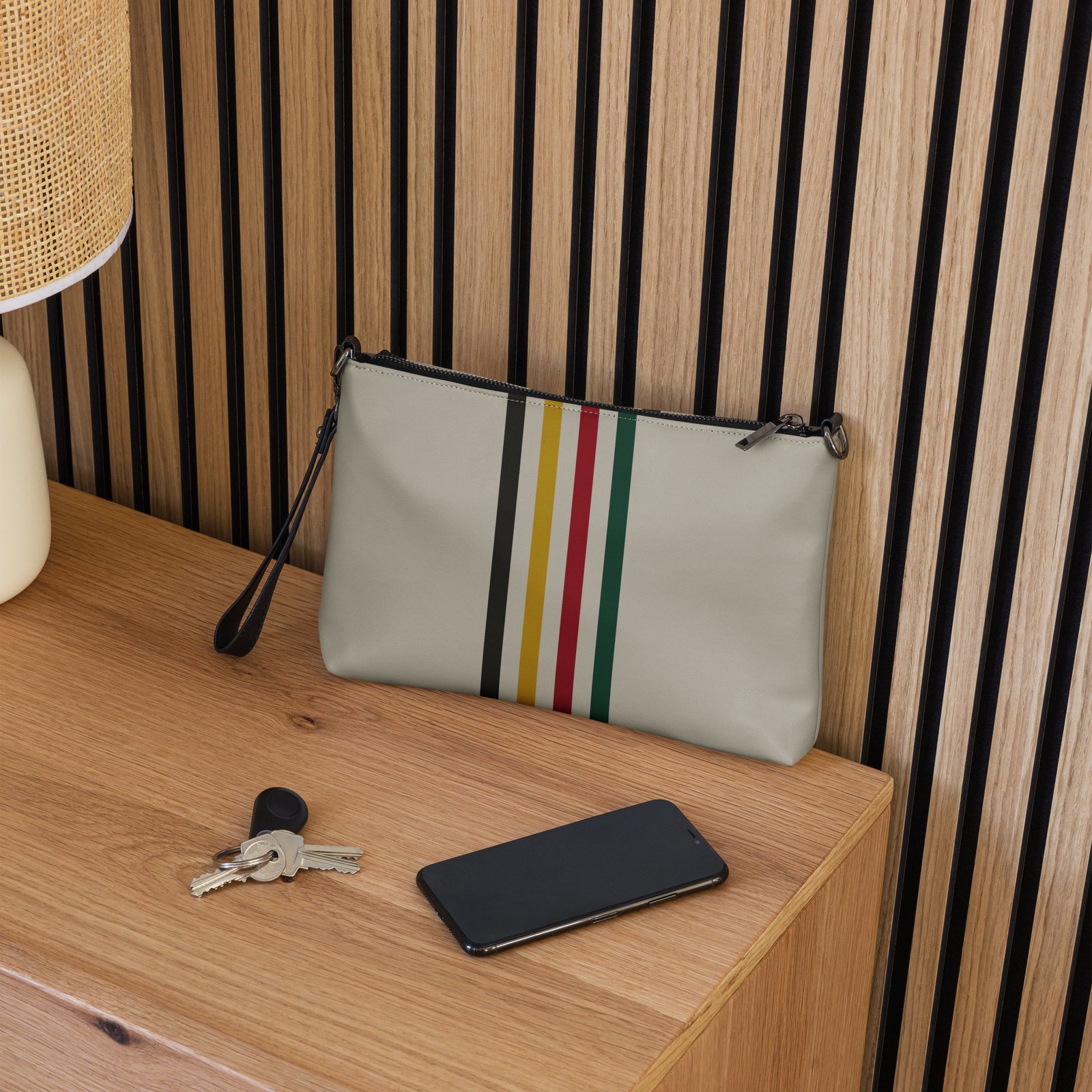 Crossbody Bag in a Wool Blanket Design: Faux Leather - Image 5